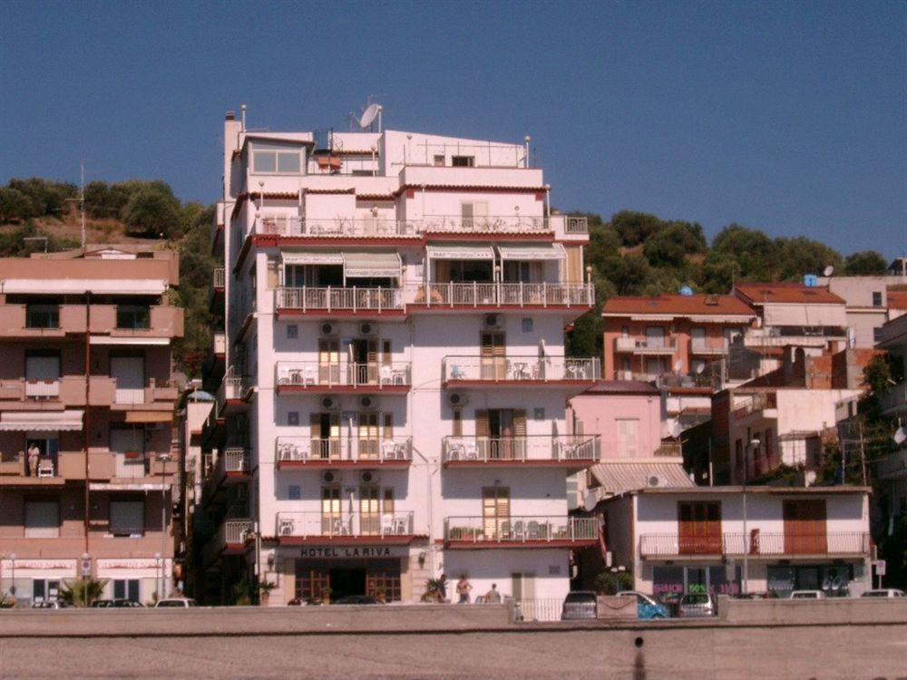 Hotel La Riva Giardini-Naxos