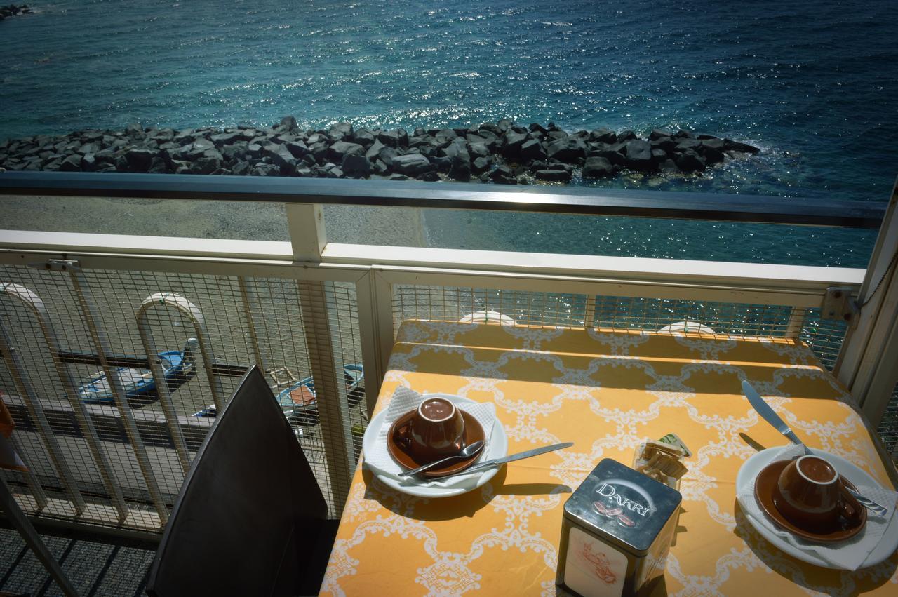 La Riva 3* Giardini-Naxos