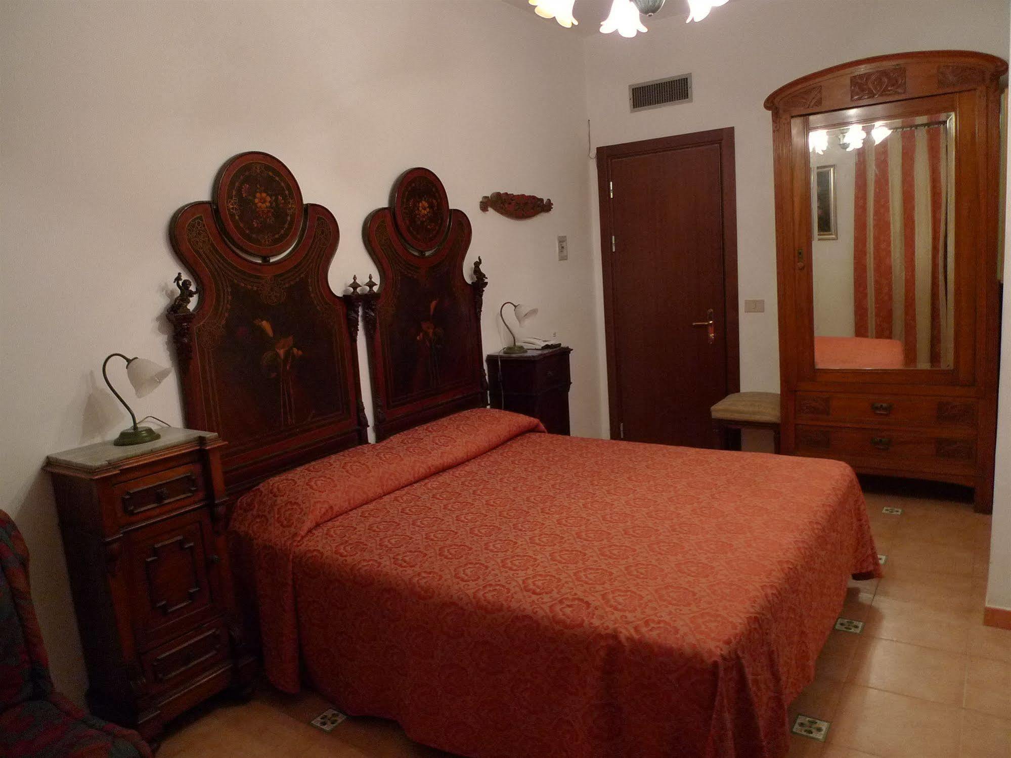 La Riva Hotel Giardini-Naxos